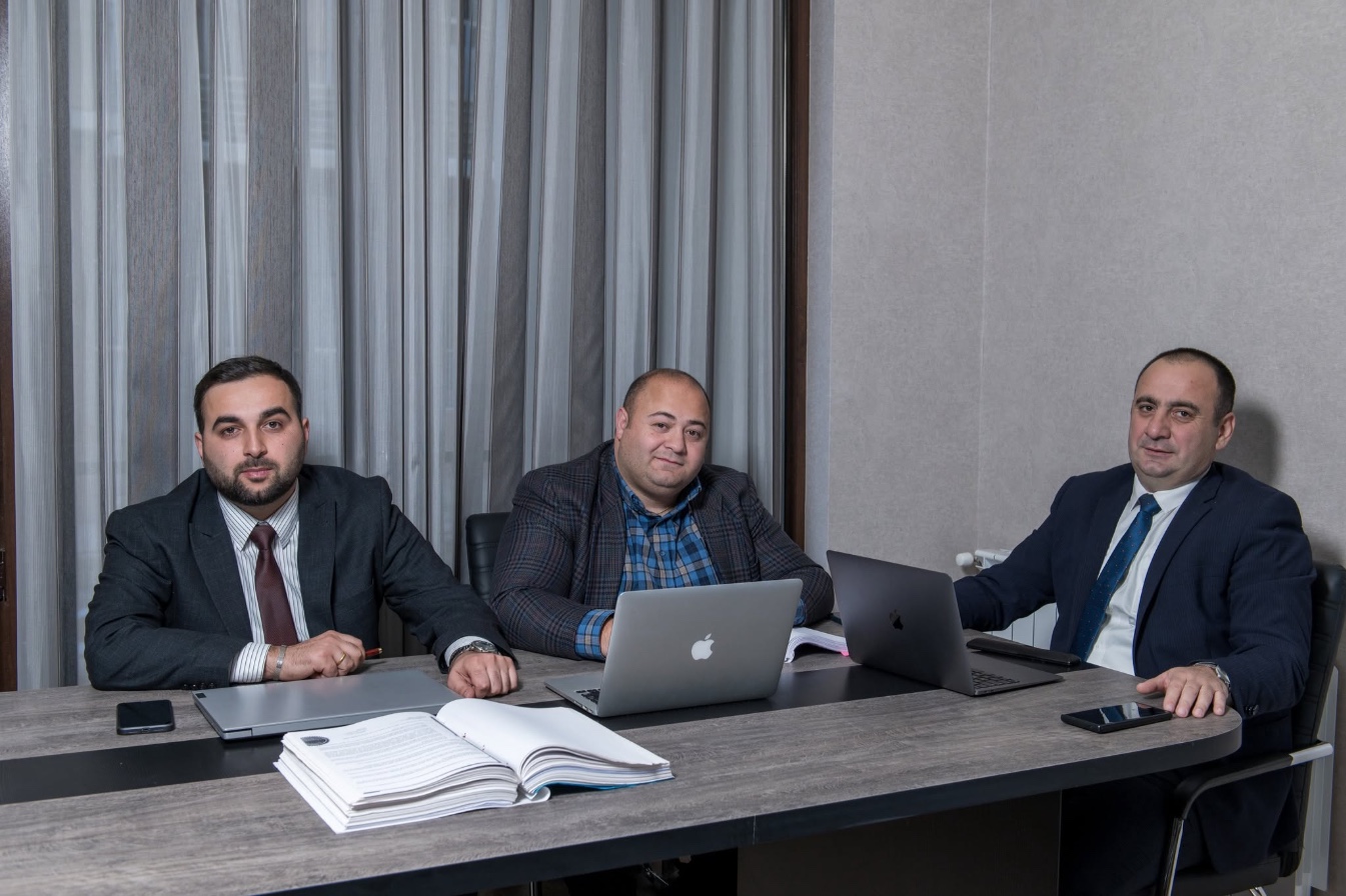 KSK Consulting Group team in a working meeting